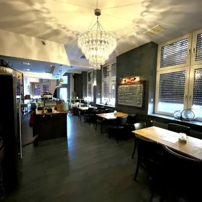 Salera Restaurant Innen 1